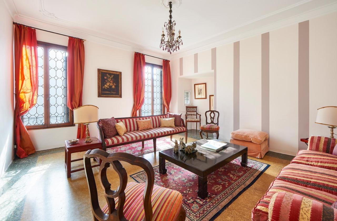 Ca' Fenice, Charming Apartment In San Marco, Sleep 7 البندقية المظهر الخارجي الصورة