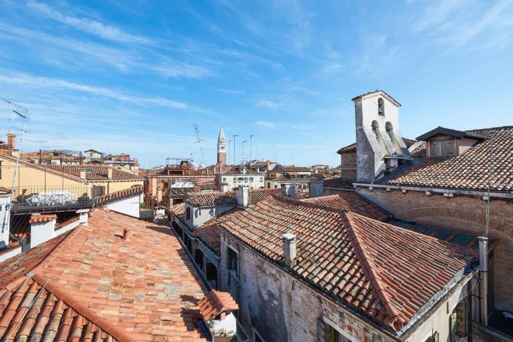 Ca' Fenice, Charming Apartment In San Marco, Sleep 7 البندقية المظهر الخارجي الصورة