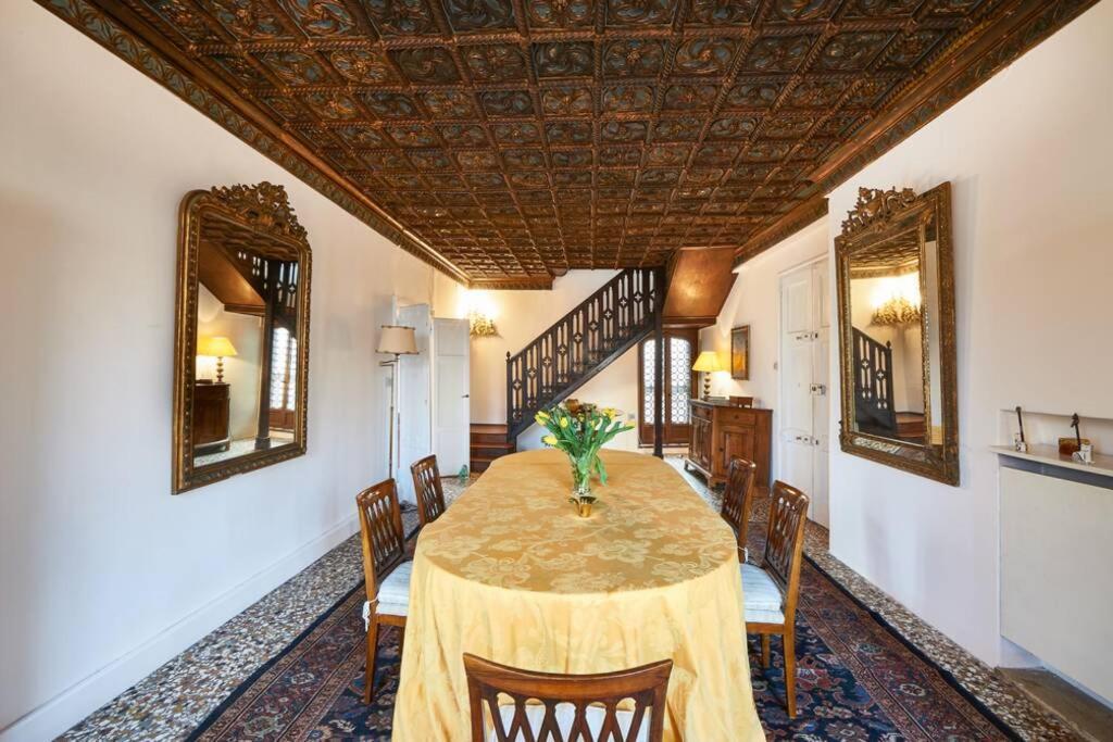 Ca' Fenice, Charming Apartment In San Marco, Sleep 7 البندقية المظهر الخارجي الصورة
