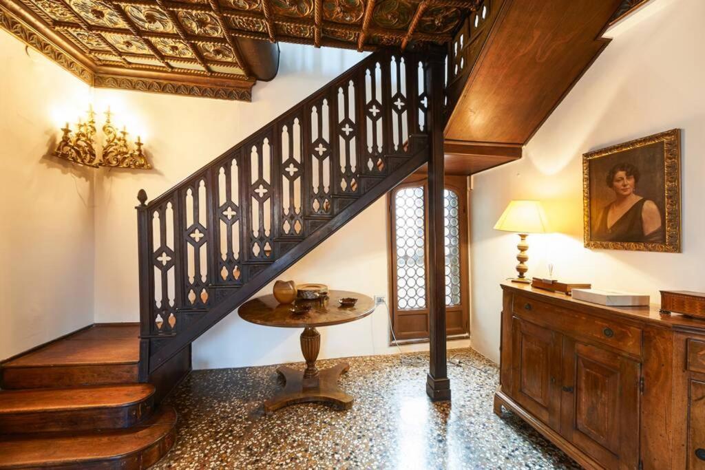 Ca' Fenice, Charming Apartment In San Marco, Sleep 7 البندقية المظهر الخارجي الصورة