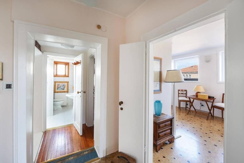 Ca' Fenice, Charming Apartment In San Marco, Sleep 7 البندقية المظهر الخارجي الصورة