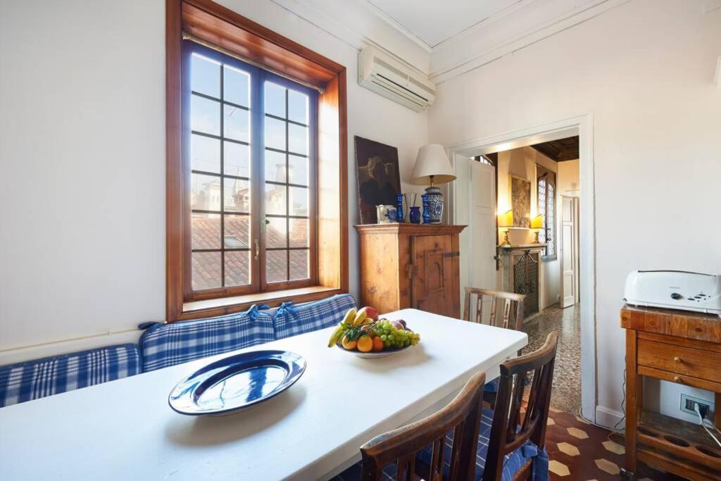 Ca' Fenice, Charming Apartment In San Marco, Sleep 7 البندقية المظهر الخارجي الصورة